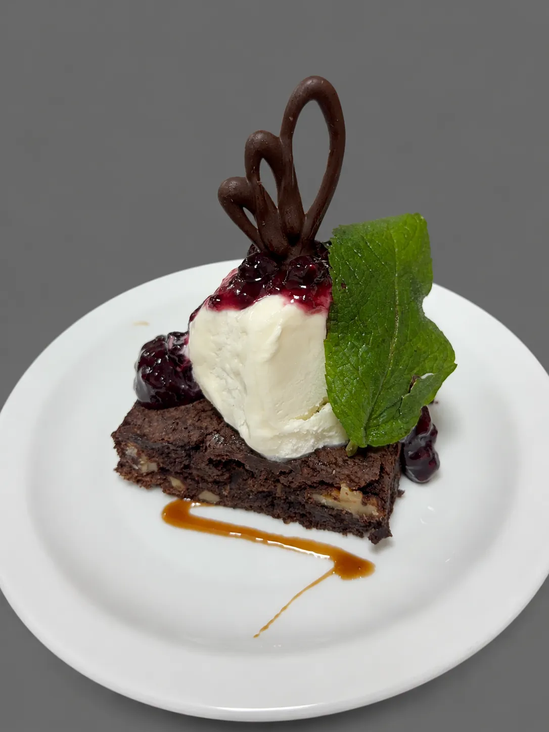 Brownie con helado